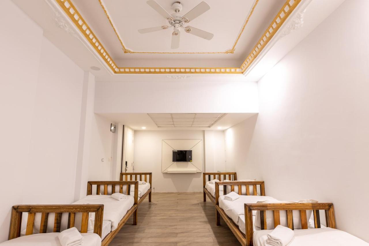 The Grand Monarch Hotel, Ujjain Eksteriør billede